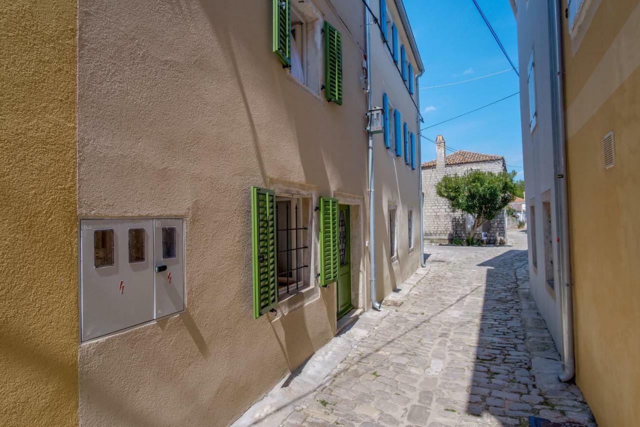 Vakantiehuis At In Osor, Cres *