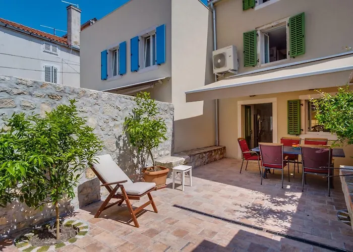 At Home In Osor, Cres